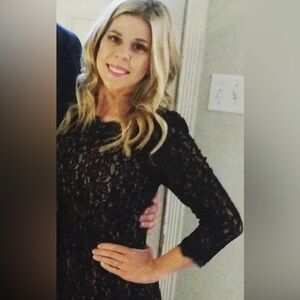 Adrianna Papell size 4 black lace and tan cocktail dress